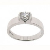 18ct white gold diamond set ring