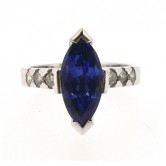 18ct white gold tanzanite and diamond ring